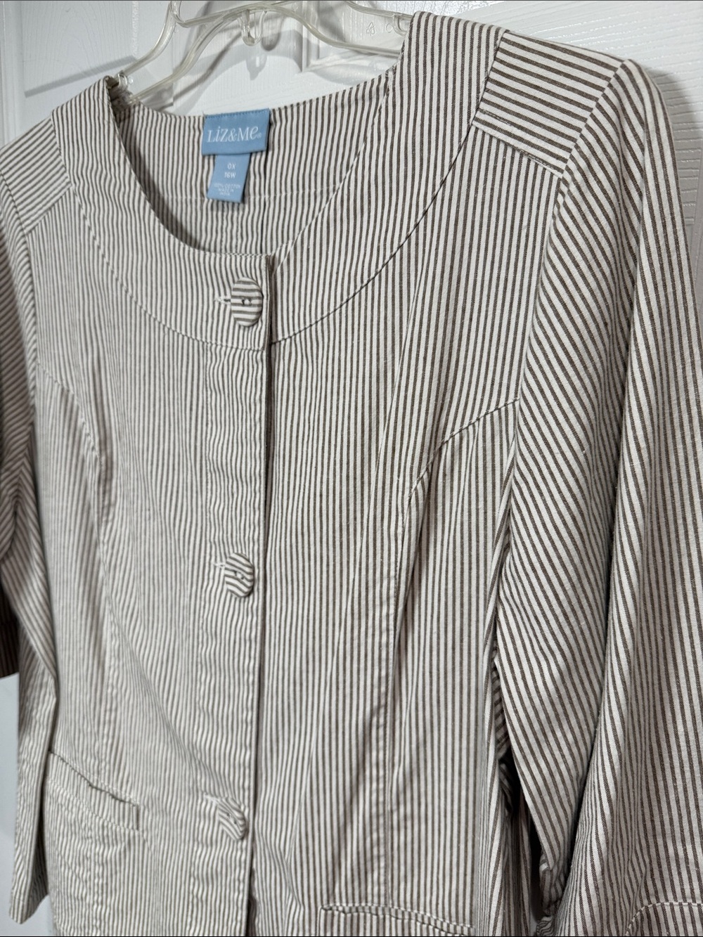 Liz & Me Cream and Brown Pinstripe Button-Front Women's Top - Picture 3 of 5